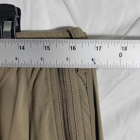 Men's Olive Cargo Pants - Picture 4 of 7